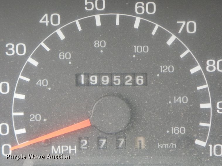 image for item HP9556 2006 Ford F750  flatbed truck