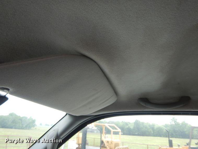 image for item HP9556 2006 Ford F750  flatbed truck