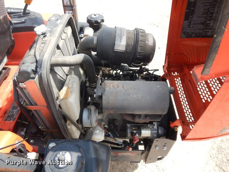 image for item HP9562 Kubota ZD326  lawn mower