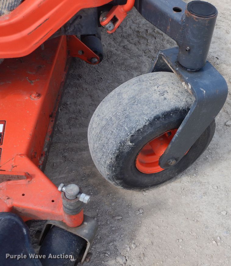 image for item HP9562 Kubota ZD326  lawn mower