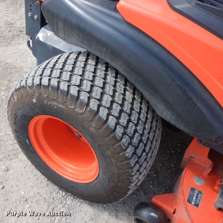 image for item HP9562 Kubota ZD326  lawn mower