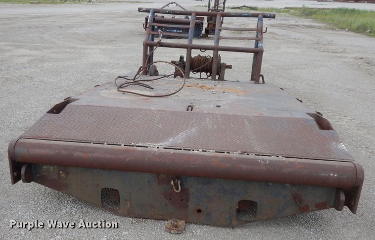 image for item HP9573 Winch flatbed