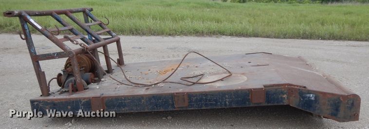 image for item HP9573 Winch flatbed