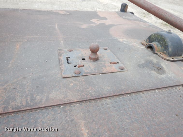 image for item HP9574 Leland winch flatbed