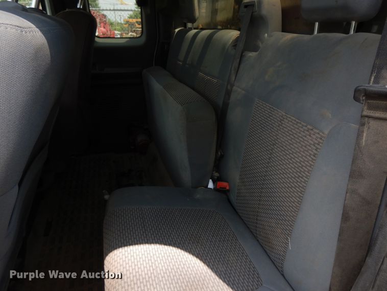 image for item HP9575 2012 Ford F550  SuperCab flatbed truck