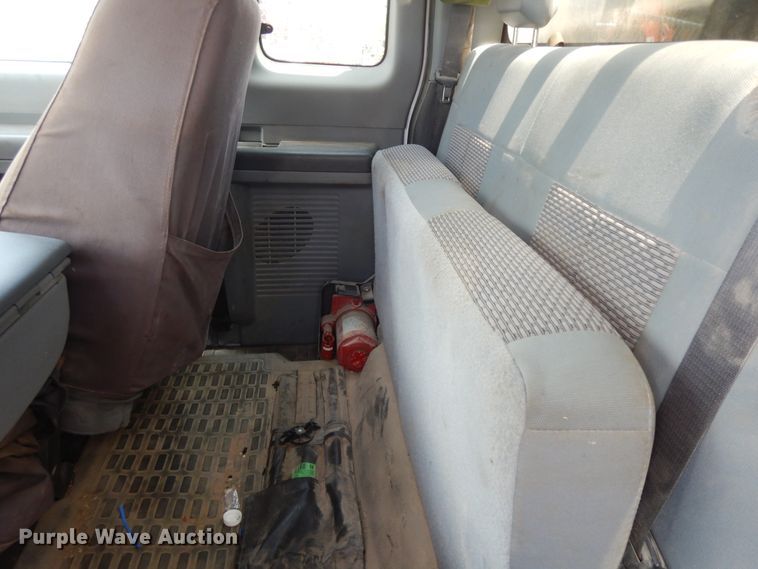 image for item HP9575 2012 Ford F550  SuperCab flatbed truck