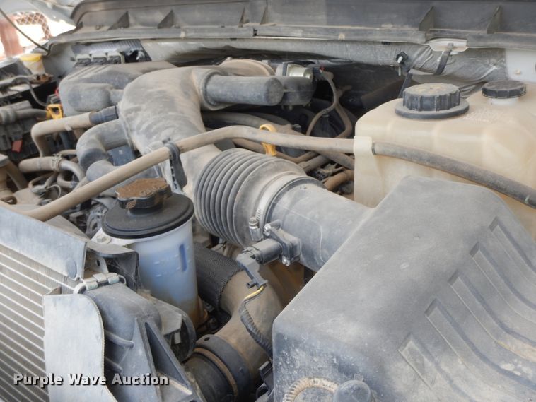 image for item HP9575 2012 Ford F550  SuperCab flatbed truck