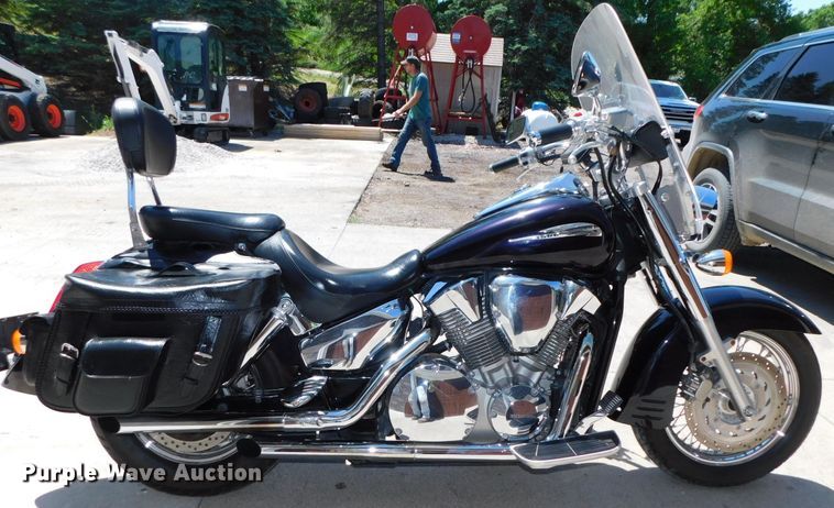 image for item HX9384 2006 Honda VTX1300S  motorcycle