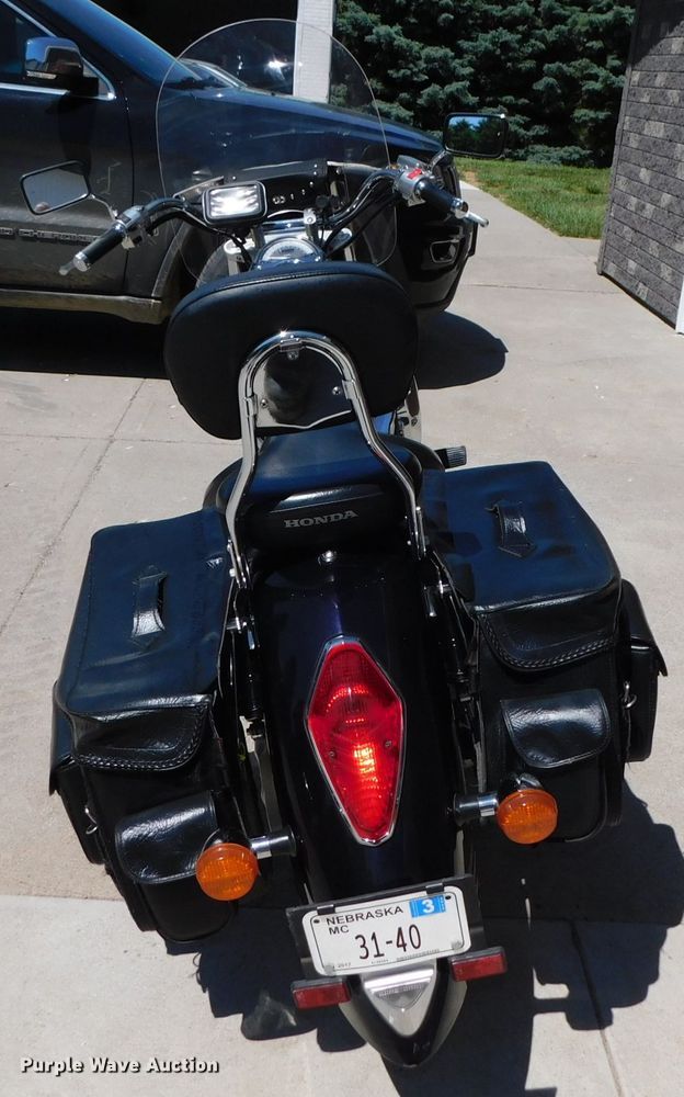 image for item HX9384 2006 Honda VTX1300S  motorcycle