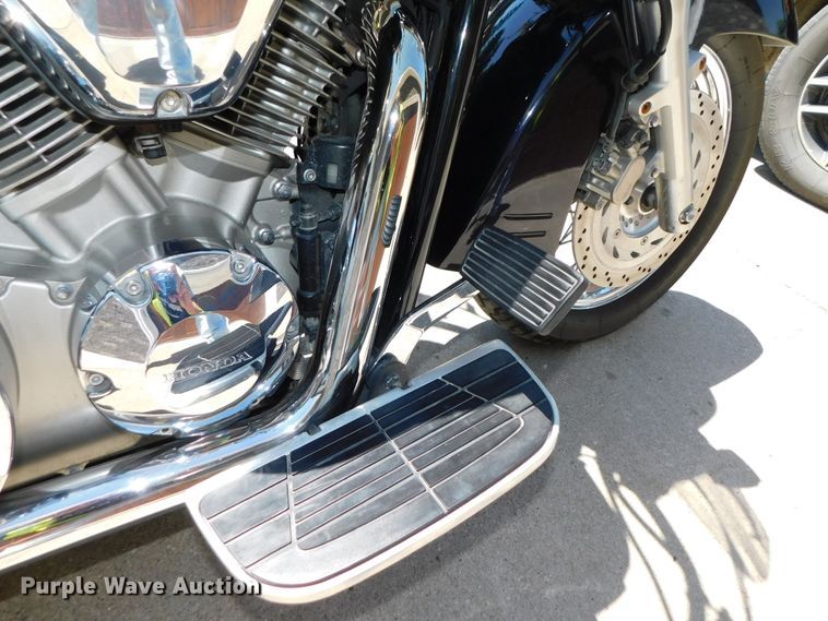 image for item HX9384 2006 Honda VTX1300S  motorcycle