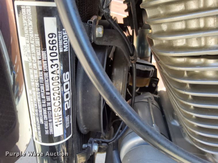 image for item HX9384 2006 Honda VTX1300S  motorcycle