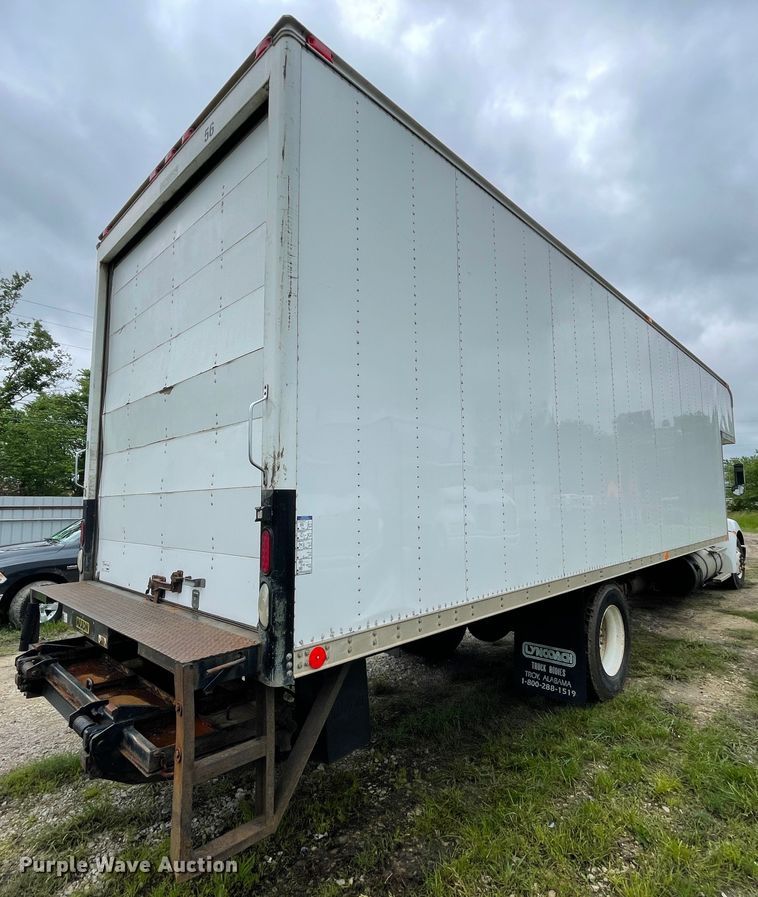 image for item IC9332 2014 Kenworth T270  box truck