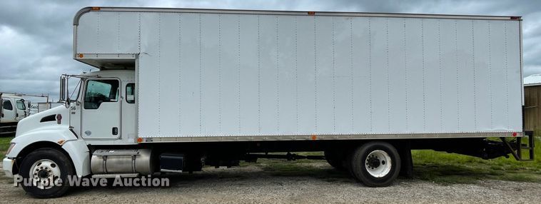 image for item IC9332 2014 Kenworth T270  box truck