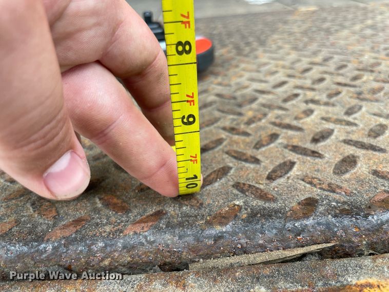 image for item IC9332 2014 Kenworth T270  box truck