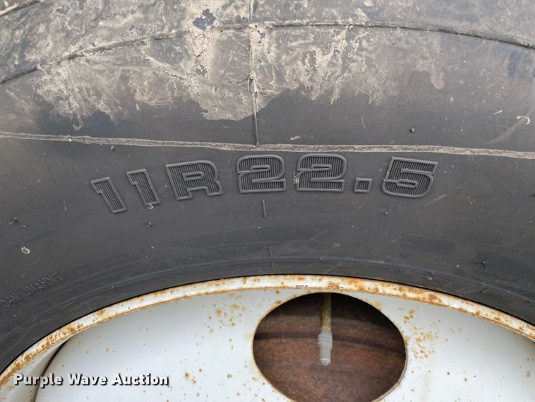 image for item IC9332 2014 Kenworth T270  box truck