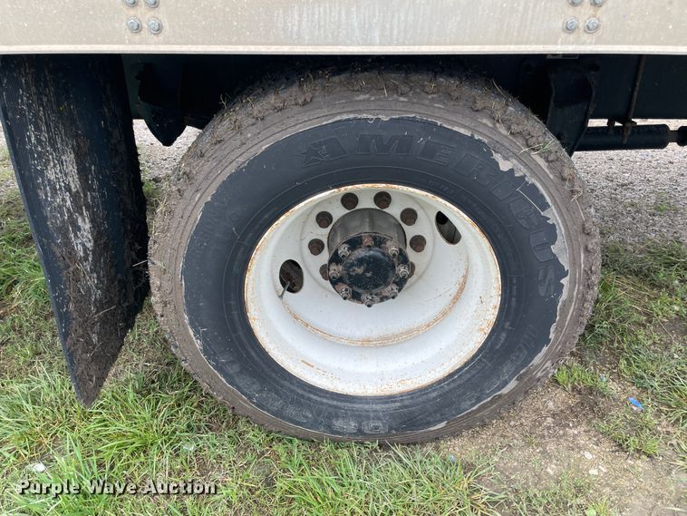 image for item IC9332 2014 Kenworth T270  box truck