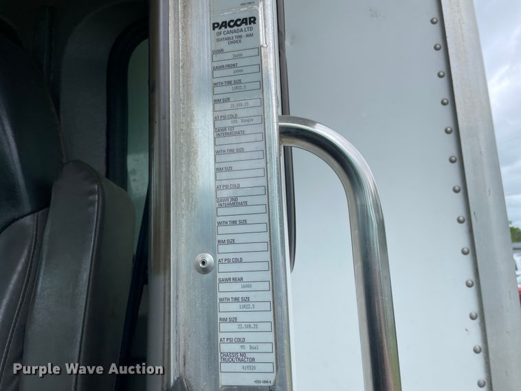 image for item IC9332 2014 Kenworth T270  box truck