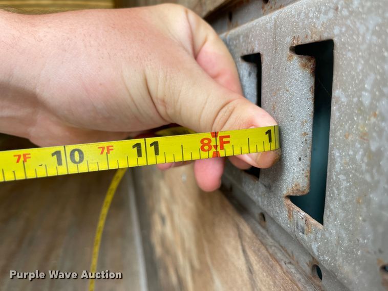 image for item IC9333 2015 Kenworth T270  box truck