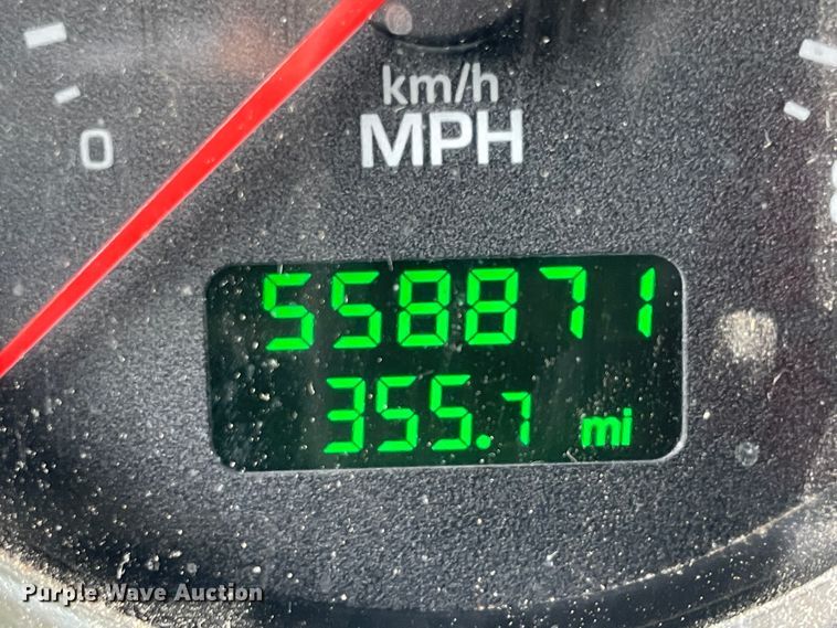 image for item IC9333 2015 Kenworth T270  box truck