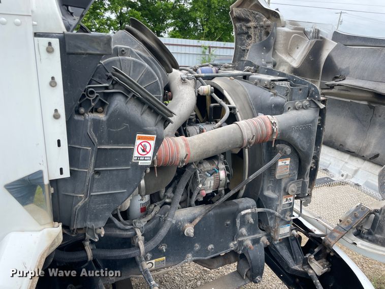 image for item IC9334 2013 Kenworth T270  box truck