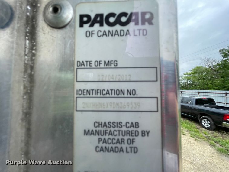 image for item IC9334 2013 Kenworth T270  box truck