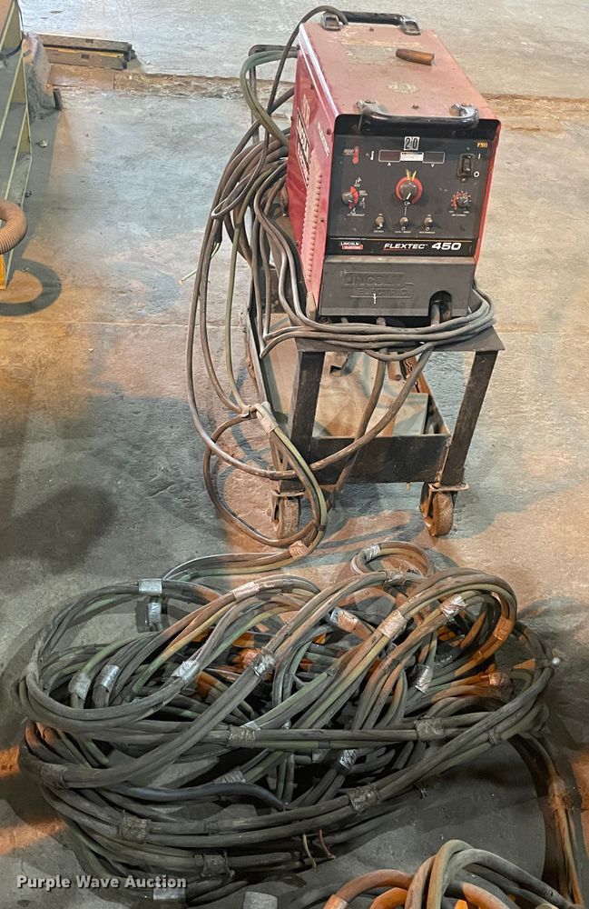 image for item IC9392 Lincoln Electric 450 welder