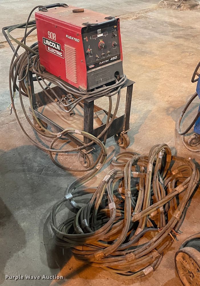 image for item IC9392 Lincoln Electric 450 welder