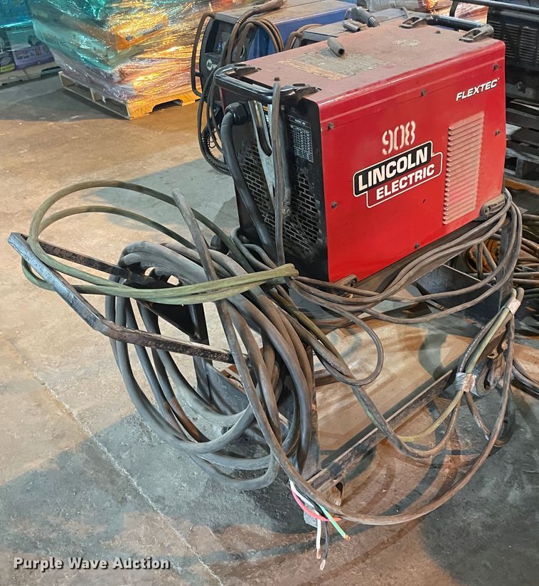 image for item IC9392 Lincoln Electric 450 welder