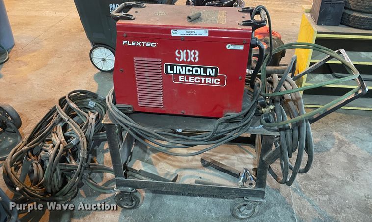 image for item IC9392 Lincoln Electric 450 welder