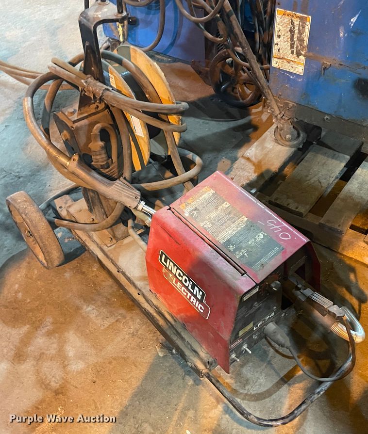 image for item IC9392 Lincoln Electric 450 welder