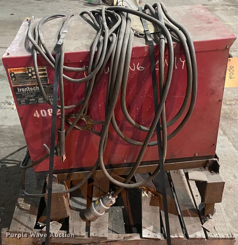 image for item IC9393 Lincoln Electric IdealArc DC-600  welder