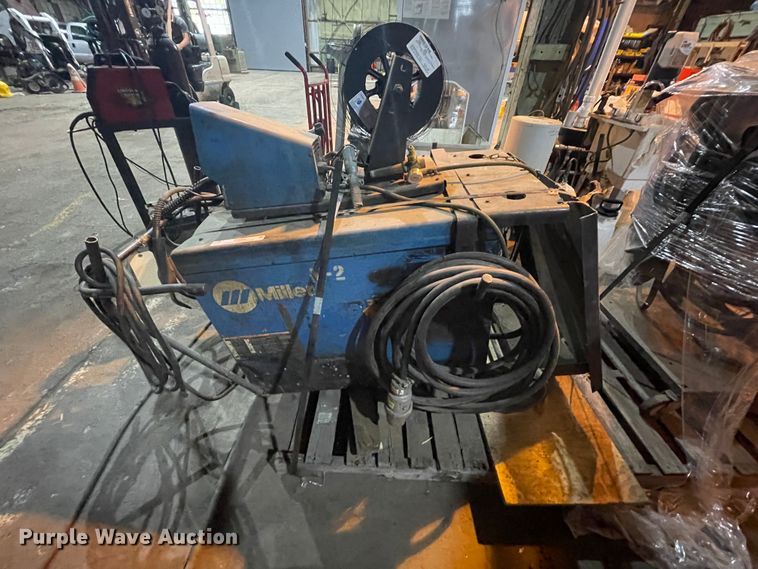 image for item IC9394 Miller Deltaweld 452  welder