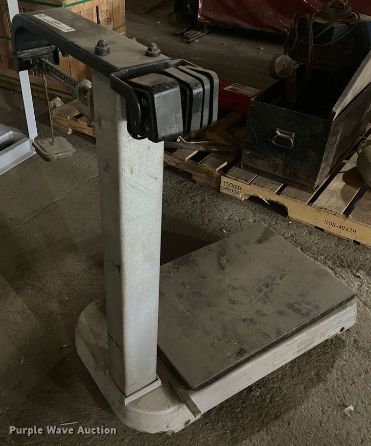 image for item IC9398 Fairbanks 41-3132 beam balance scale