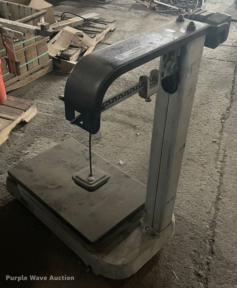 image for item IC9398 Fairbanks 41-3132 beam balance scale