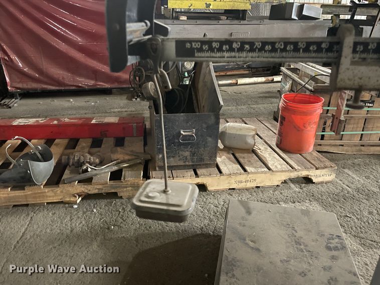 image for item IC9398 Fairbanks 41-3132 beam balance scale