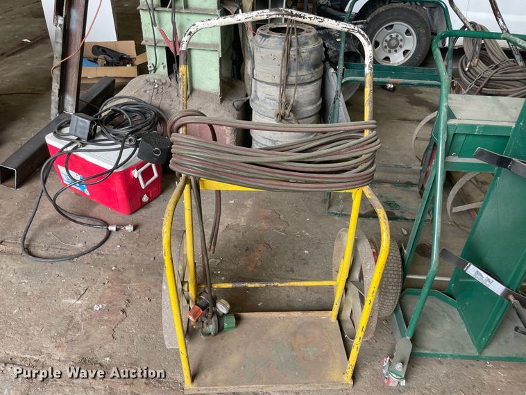 image for item IC9399 (4) torch bottle carts