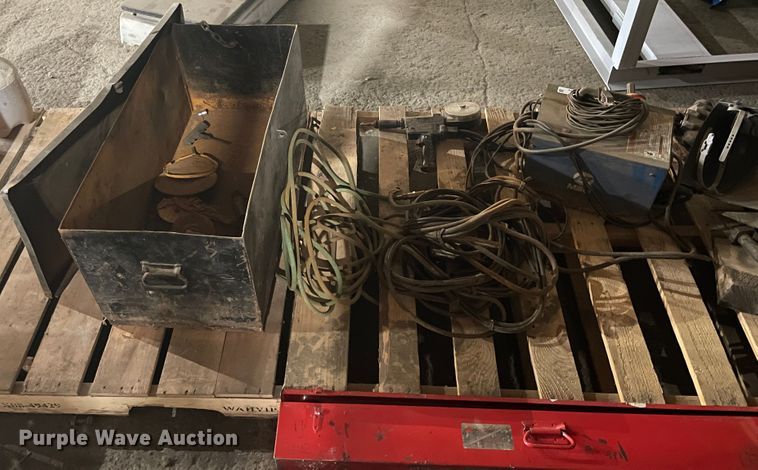 image for item IC9400 Miller Spoolmatic 30A spool gun