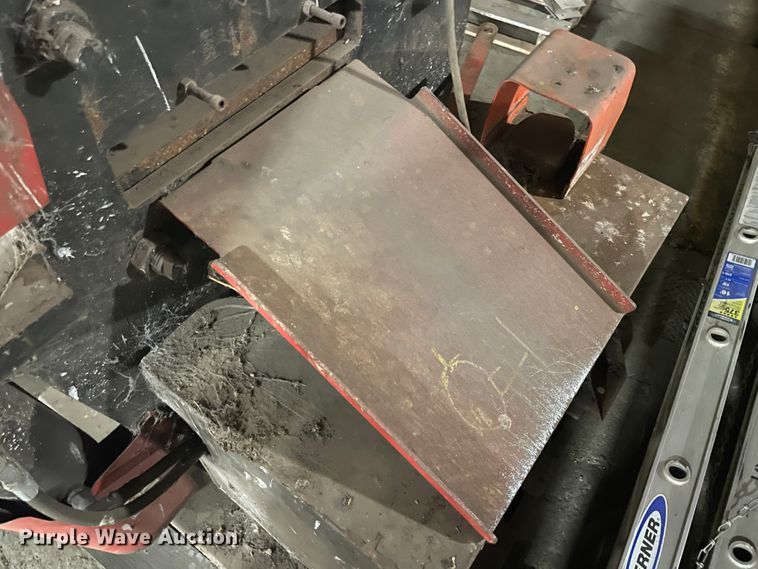 image for item IC9404 Cleveland Steel Tool 55-ton iron worker