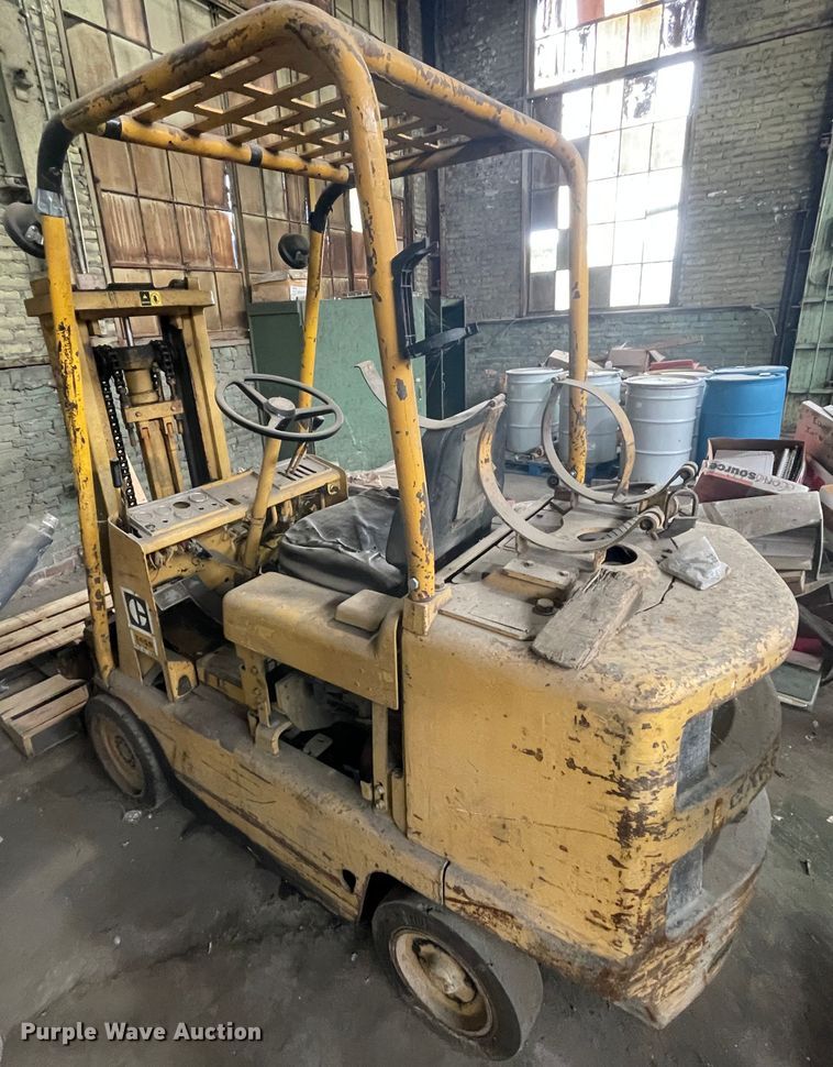 image for item IC9406 Caterpillar T45B  forklift