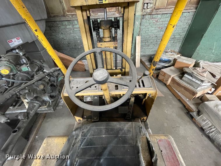 image for item IC9406 Caterpillar T45B  forklift