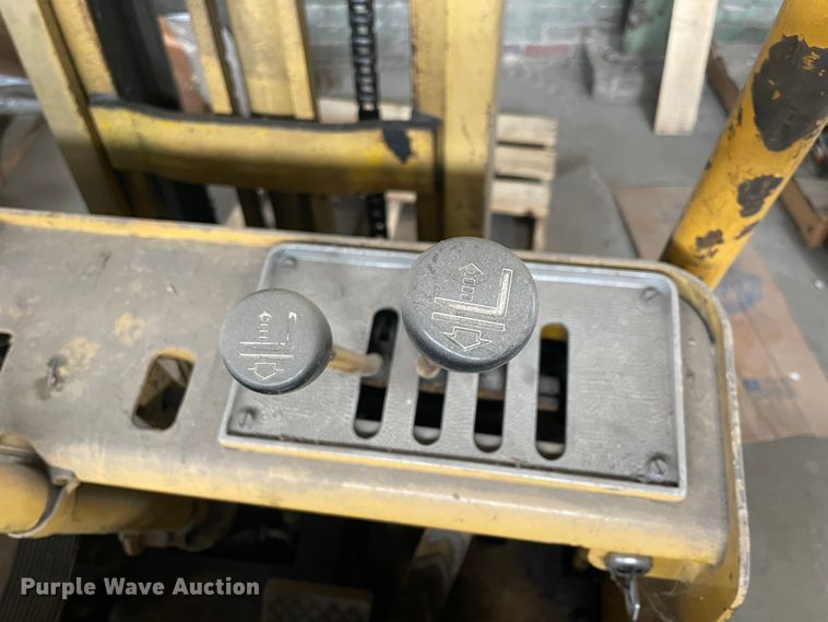 image for item IC9406 Caterpillar T45B  forklift