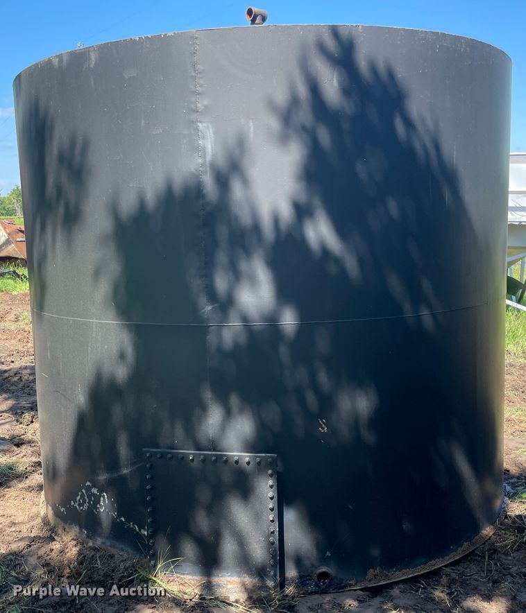 image for item IC9430 Oil storage tank