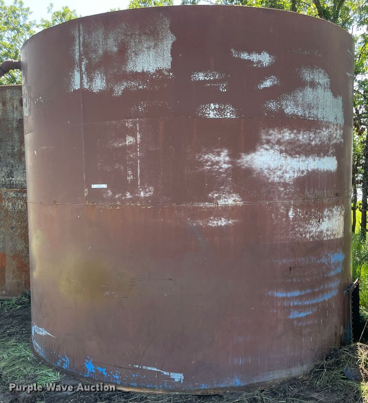 image for item IC9433 Oil storage tank