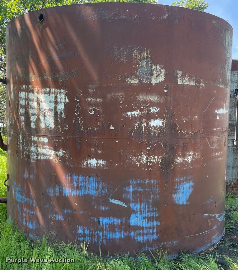 image for item IC9436 Oil storage tank