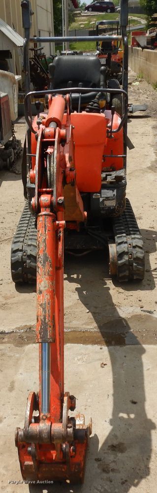 image for item ID9955 2009 Kubota K008-3  mini excavator