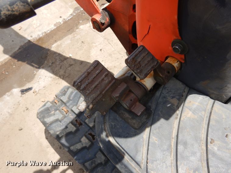 image for item ID9955 2009 Kubota K008-3  mini excavator