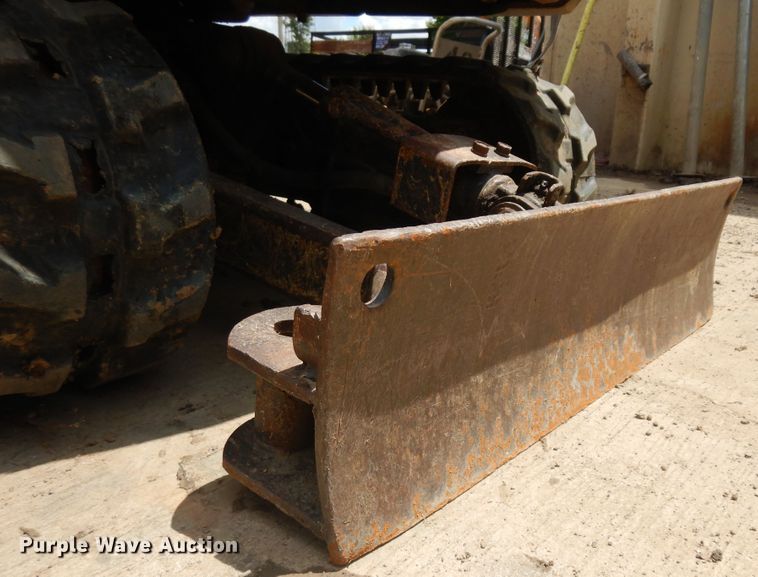 image for item ID9955 2009 Kubota K008-3  mini excavator