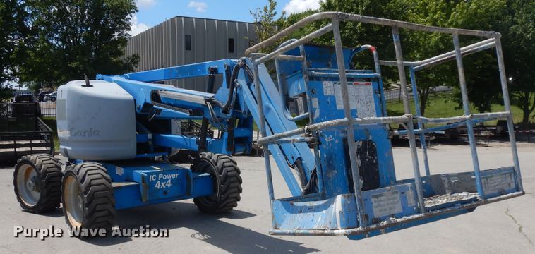 image for item ID9962 2005 Genie Z45/25  boom lift
