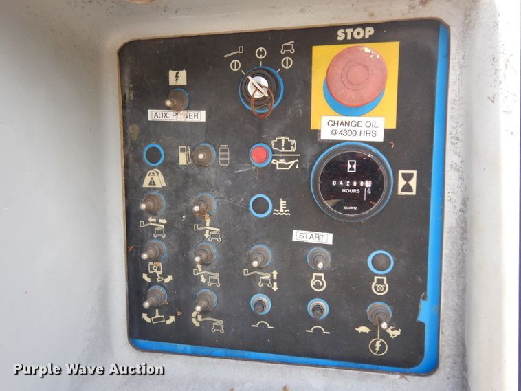 image for item ID9962 2005 Genie Z45/25  boom lift