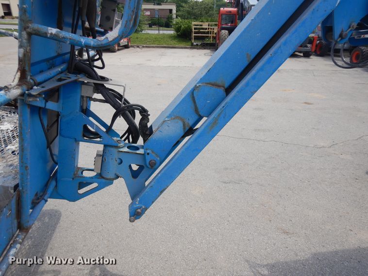 image for item ID9962 2005 Genie Z45/25  boom lift